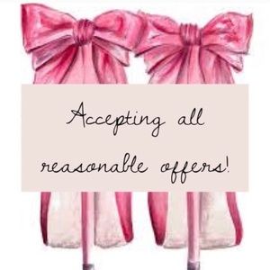 🎀Excepting Reasonable Offers 🎀